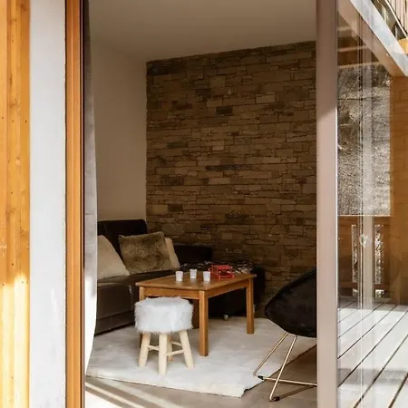 Lova Apartment